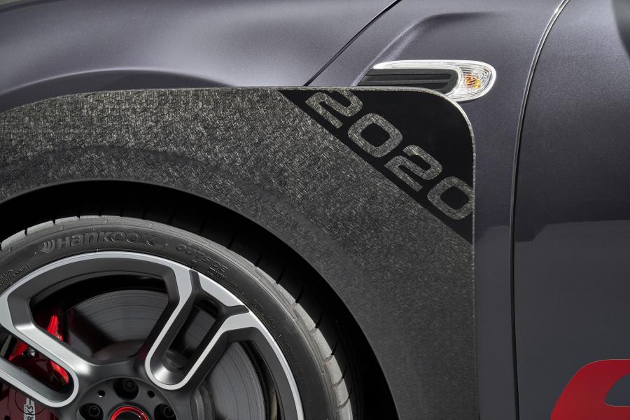 Детали экстерьера Mini John Cooper Works GP (F56) 2020 года  (WW) (фото 7 из 70)